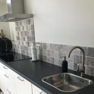 Silver Grey travertin anticato 15x15x1 vloer/wandtegel