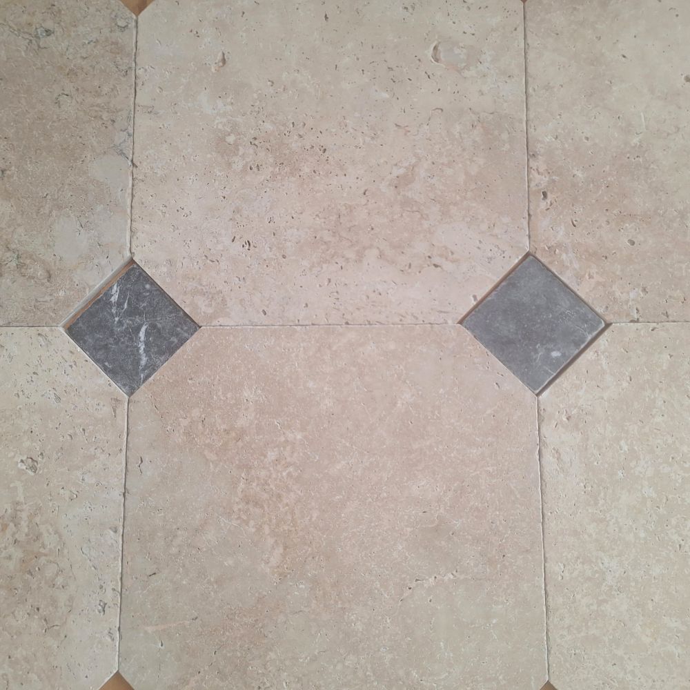 Classic beige travertin gezoet en getrommeld octagon 40.6x40.6x1.2cm /10x10x1cm