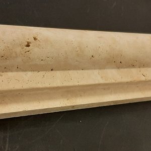 Wandlijsten Light Travertin Type Crown