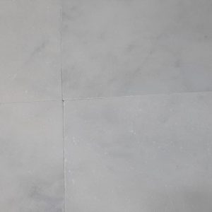 Wit marmer anticato  20x20x1cm vloer / wandtegel