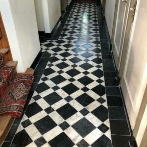 NH1 patroon donker hardsteen en wit marmer 20x20/20x10 getrommeld vloertegel