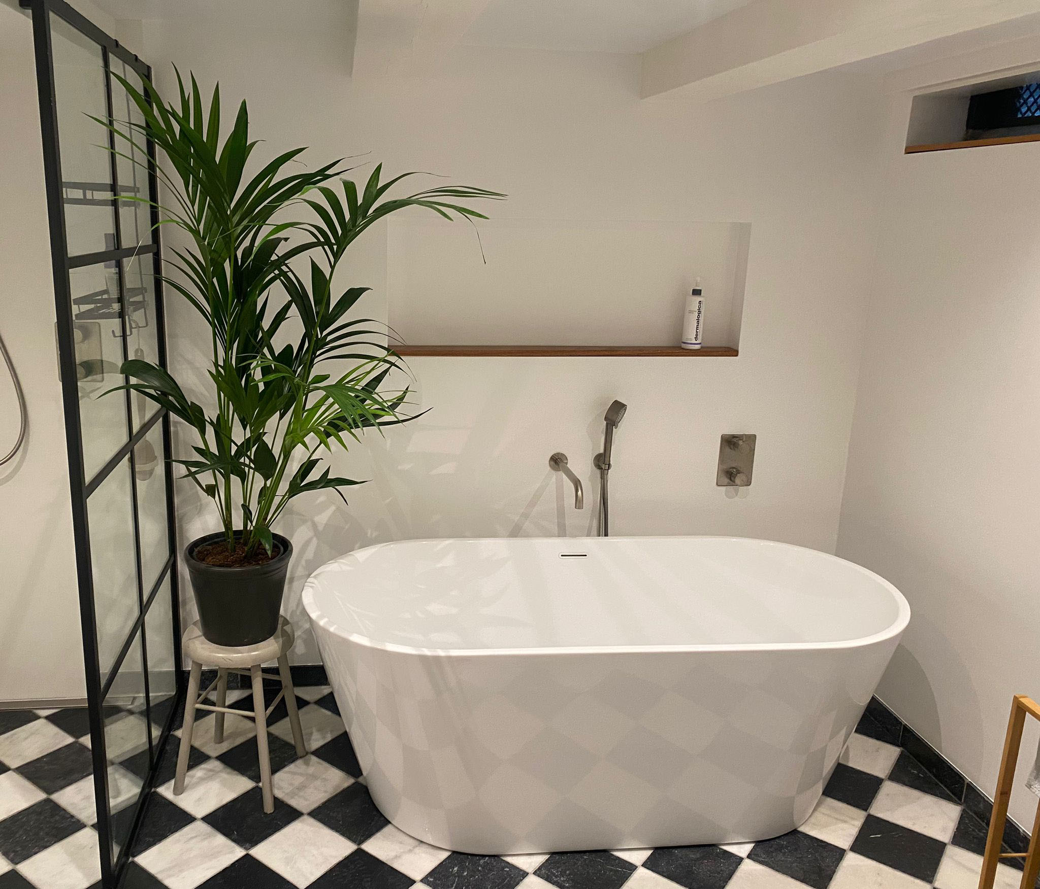 Wit marmer en donker hardsteen anticato 20x20x1cm vloer / wandtegel - Afbeelding 2