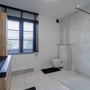 Wit marmer verouderd / getrommeld 60x40x1.2cm vloer/wand