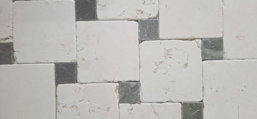 Biancone marmer anticato 15x15x1 molenwiek vloer/wandtegel