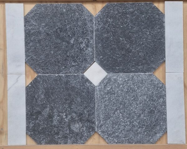 10,4m²  Antique black hardsteen 40x40x1.2 / 10x10x1 octagon vloertegel